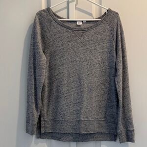 GAP Woman’s Gray Raglan Long-Sleeve Pullover
